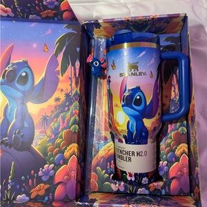 Stanley Blue Tropical Sunset Stitch 40oz Quencher H2.0 Tumbler 💙🧡🩷💜